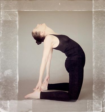 Yoga paris, cours particulier en salle ou à domicile.