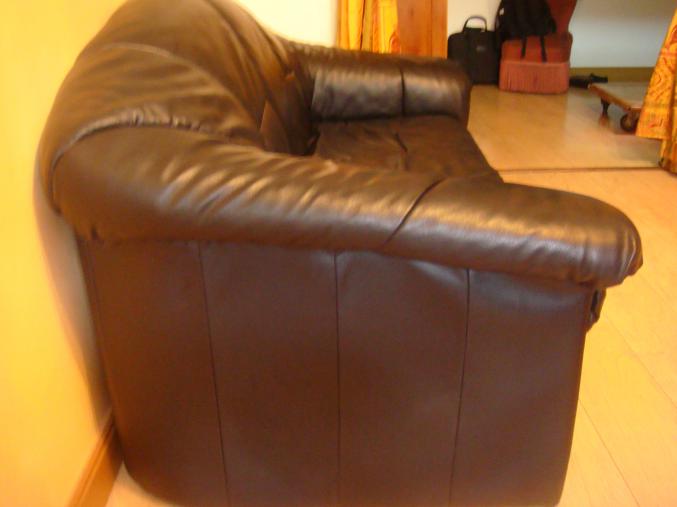Canapé en skai couleur noire