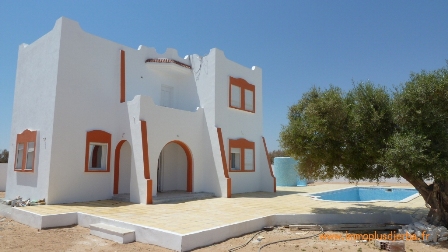 Djerba Tunisie villa neuve avec piscine