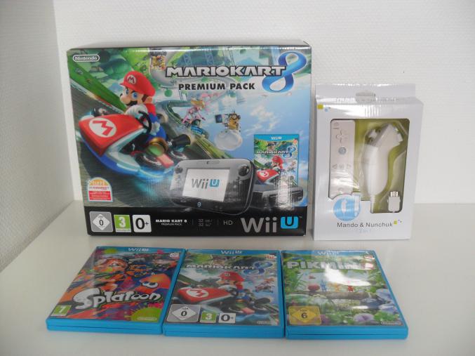  WiiU 32Go + Wiimote + 3 jeux CD + 8 jeux achetés en ligne