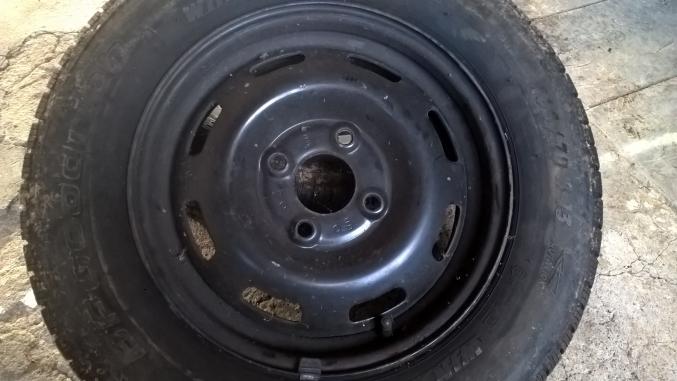 2 Jantes équipé de pneu BFgoodrich 165/70 R13