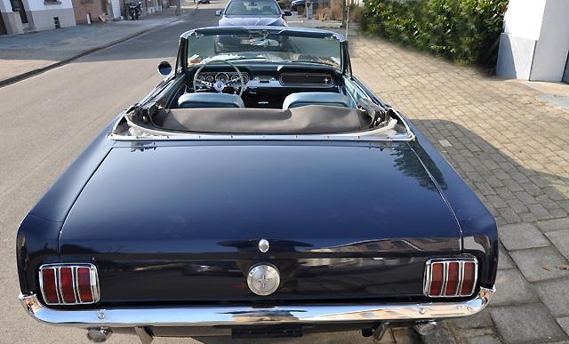 A vendre FORD MUSTANG Convertible - 1966