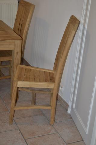 Table + 6 chaises en teck brut