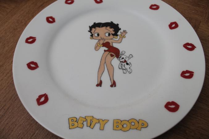 Assiette plate de collection Betty Boop