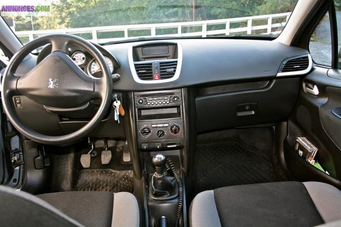 Peugeot 207 hdi 90ch premium