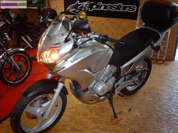 HONDA 125 VARADERO (pro et spécialisé en 125cc)