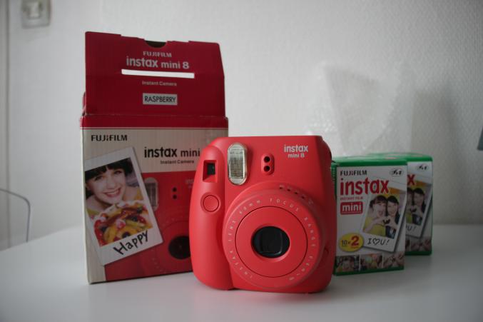 Polaroid appareil photo Fujifilm instant mini 8