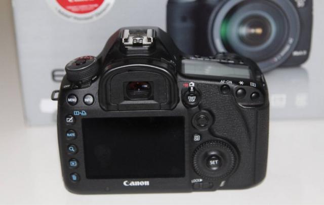 Canon 5D Mark III - Parfait état - 8.000 clicks