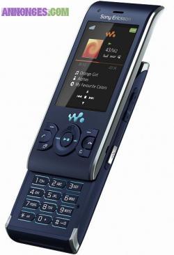 Sony Ericsson Walkman W595 (slider)