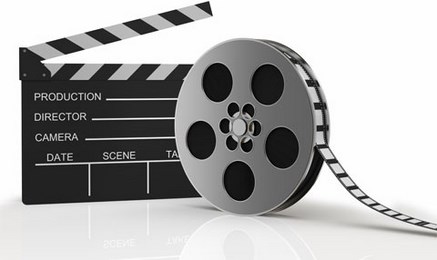 Projections de films qui sortiront en salle dans 6 à 8 mois