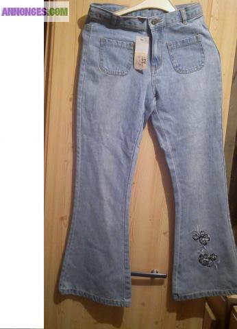 Pantalon jeans t xs (32) neuf