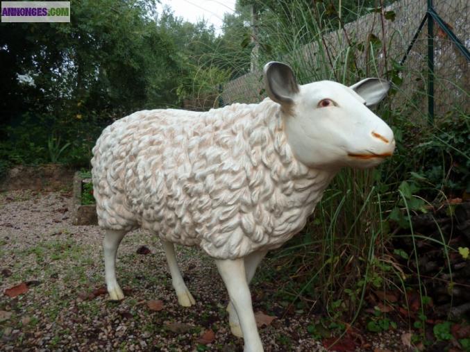 Mouton en résine