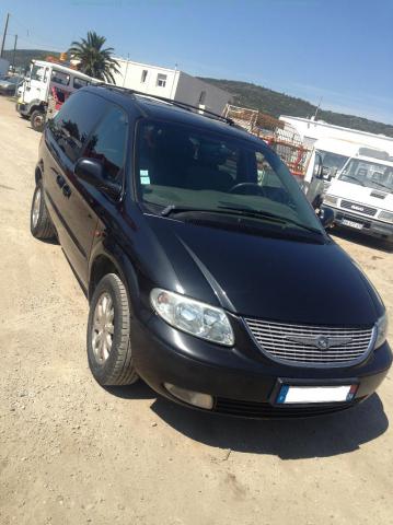 CHRYSLER VOYAGER 7 PLACES 2.4 L ANNEE 2002
