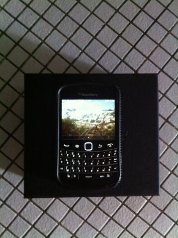 Smartphone Blackberry Bold 9900