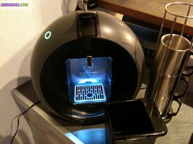 Cafetiere DOLCE GUSTO