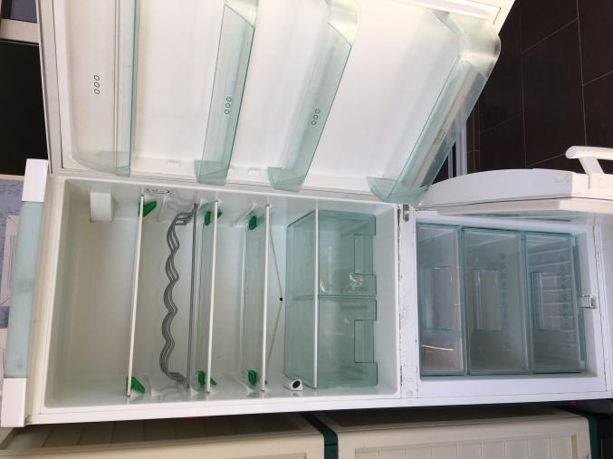 Refrigerateur-congelateur