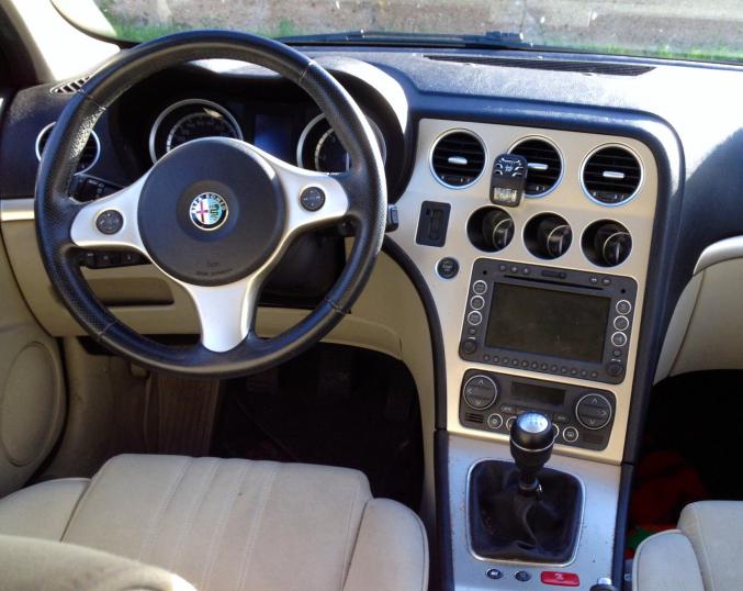 Alfa Romeo 159 SW GPS tts options