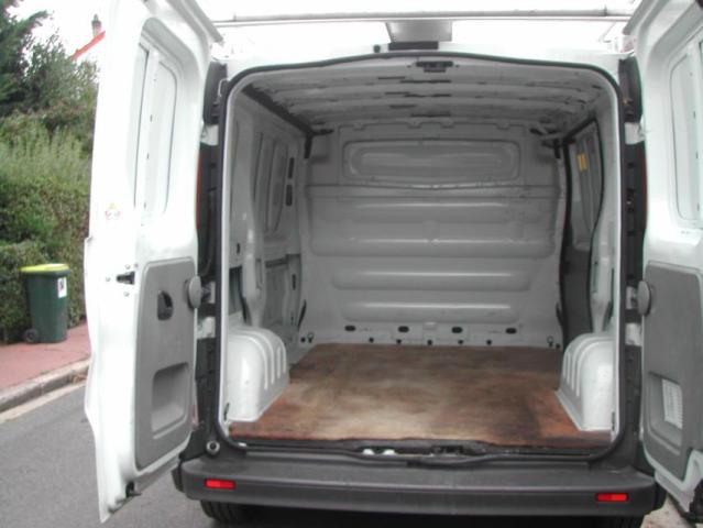 Renault Trafic fourgon grand confort l1h1 1200kg 2.0 dci 90