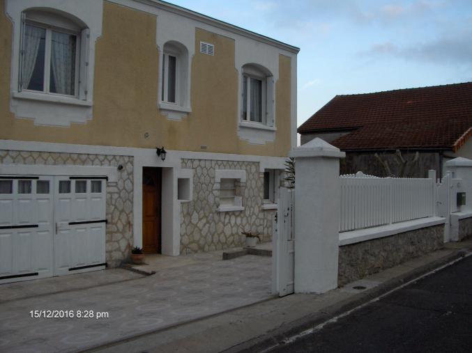 Maison 4 pièces 137 m² avec garage et jardin