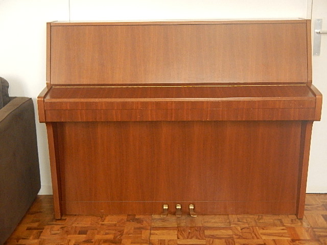 Piano SCHIMMEL 112
