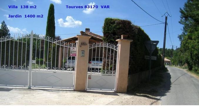 Villa 5pieces sur terrain arbore 1400 m2 Tourves 83170 VAR 