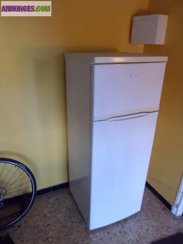 Réfrigérateur frigo / congélateur