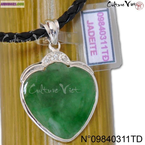 Pendentif Coeur en jade Certificat 9840311