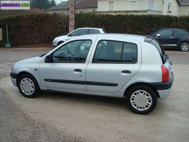 Renault Clio ii 1.9 dti /153478 kms