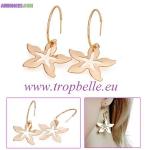 Boucles d'oreilles demi créoles fleurs plaqué or - Miniature