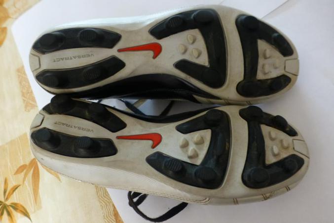 Chaussures de Foot Nike TOTAL 90 Point 41