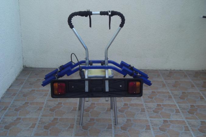 Support vélos -voiture