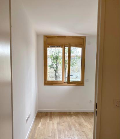 Studio neuf -30,44m2 -Loggia -Sans vis-à-vis/Bas-Montreuil