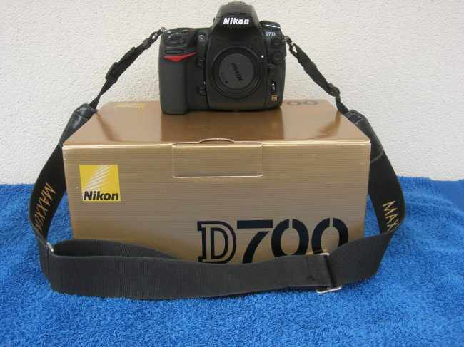 Nikon D700 avec objectif 24-70