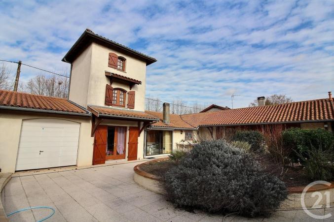 Jolie maison atypique  150 m carrea 5minutes de Bordeaux