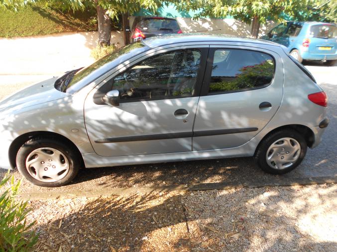 Peugeot 206