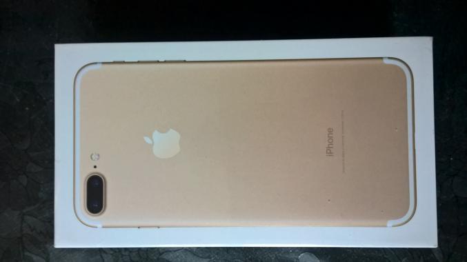 IPhone 7 plus gold 128 giga