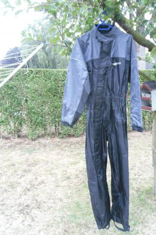 Combinaison de pluie