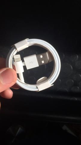 Chargeur iPhone neuf