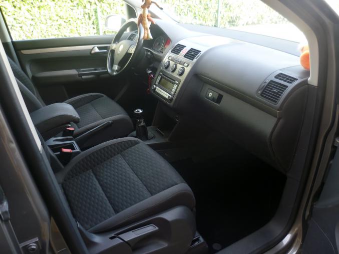 Touran Volkswagen 2.0 L confortline 