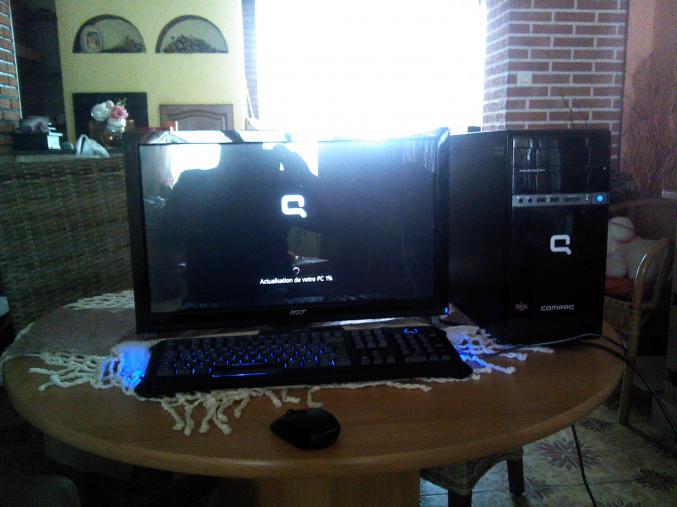 Vend tourcompaq +ecrand acer tactille+inprimante