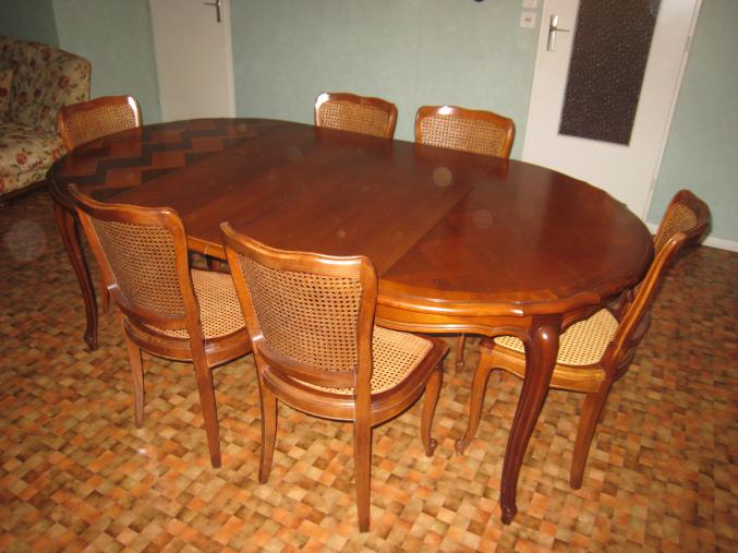 Salle à manger complète en merisier