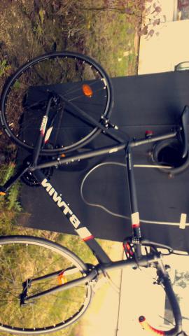 Vélo de cou se bitwine