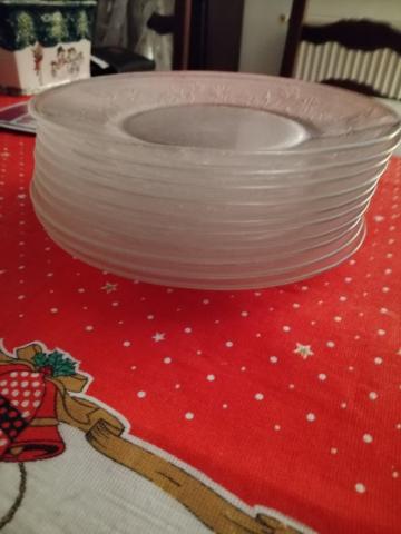 LOT ASSIETTEDE CUISINE