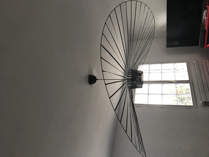 Suspension aérienne contemporaine