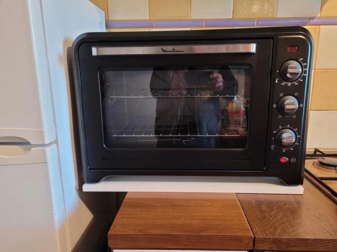 Vends four electrique