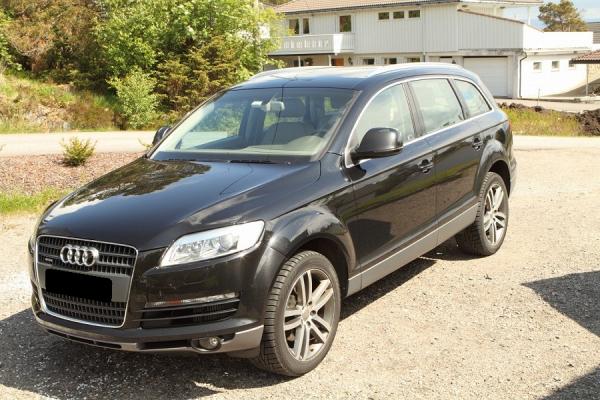 Audi Q7 3.0 TDI Quattro 5portes
