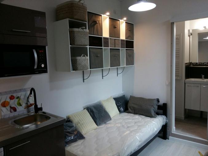 Superbe Studio Meublé Neuf Quartier Henriville