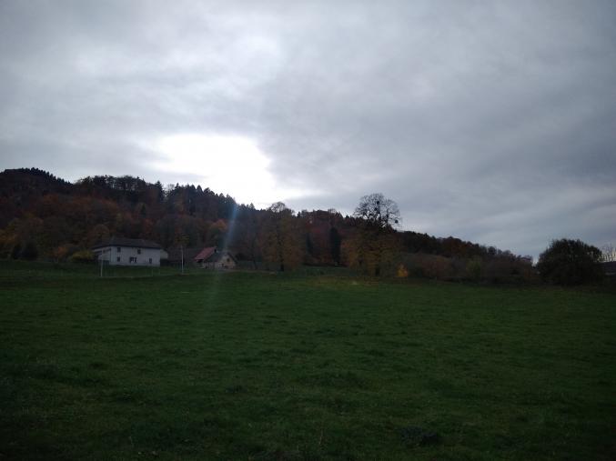 Cherche location d'un local commercial 300-350 E