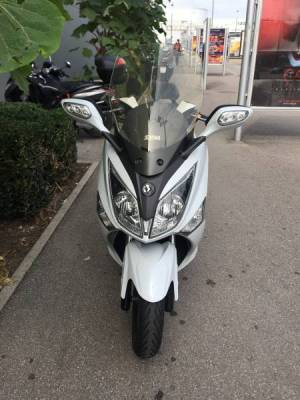 Scooters SYM GTS 300i
