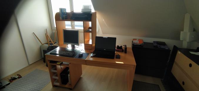 Grand bureau Ikea 160 x 75 x 151